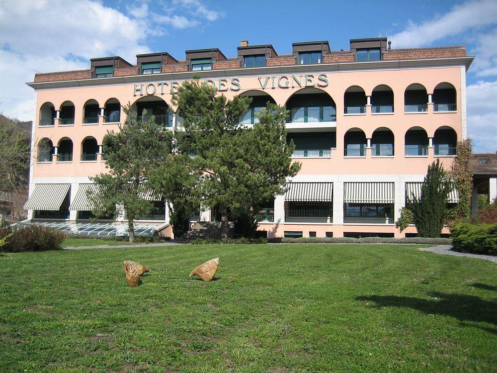 Hotel Des Vignes Saint-Léonard Kültér fotó